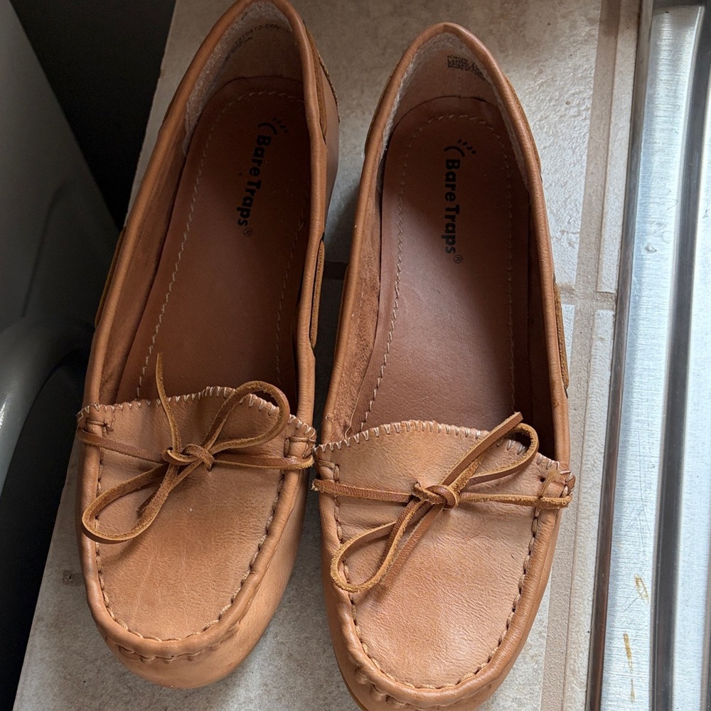BareTraps Women's Brown Moccasins
